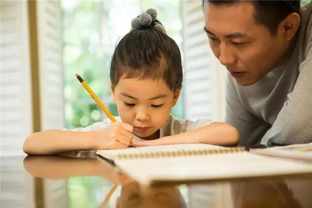 家長(zhǎng)提升 | 人民日?qǐng)?bào)：教育改革要從家長(zhǎng)教育開始！強(qiáng)烈推薦！