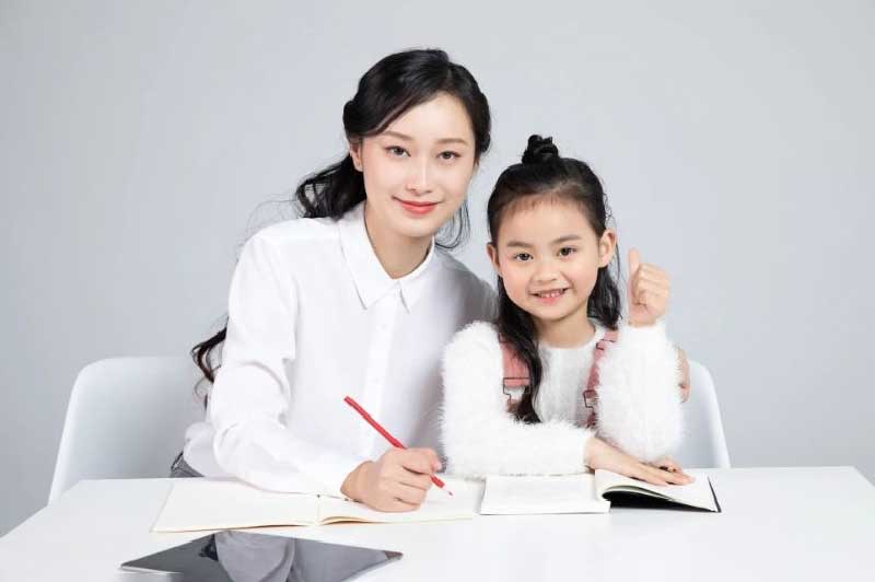 孩子叛逆期怎么管教最合適女孩？